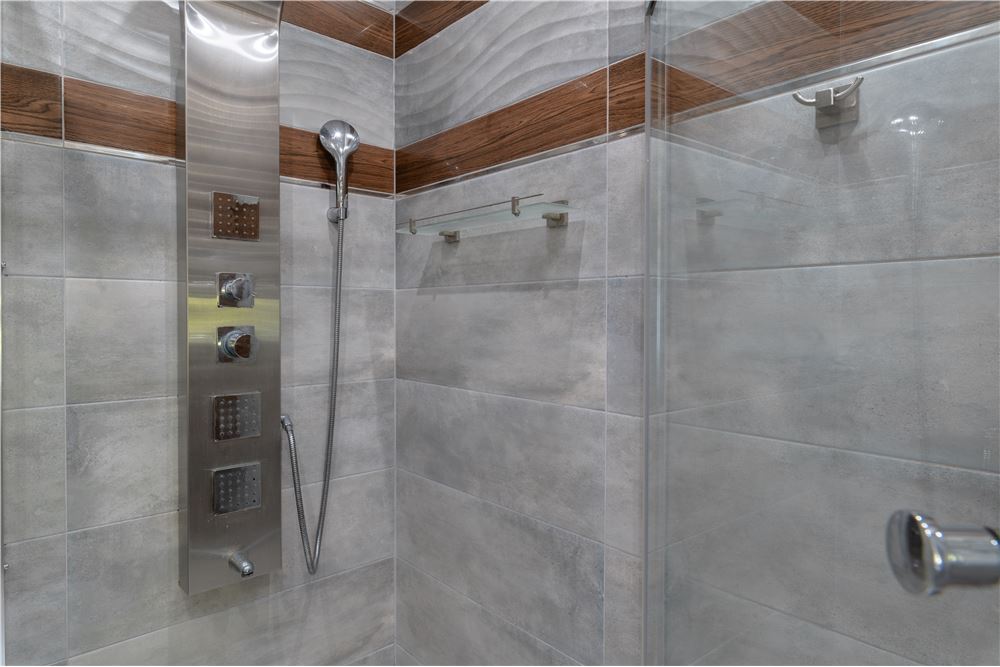 Dom w zabudowie szeregowej - Sprzedaż - Żywiec, Polska - 23 - 800061126-18