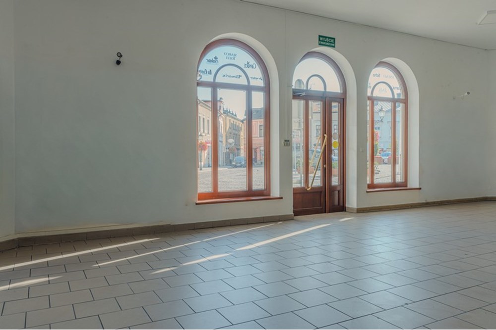 Lokal handlowy/usługowy - Wynajem - Skoczów, Polska - 15.JPG - 470131102-43