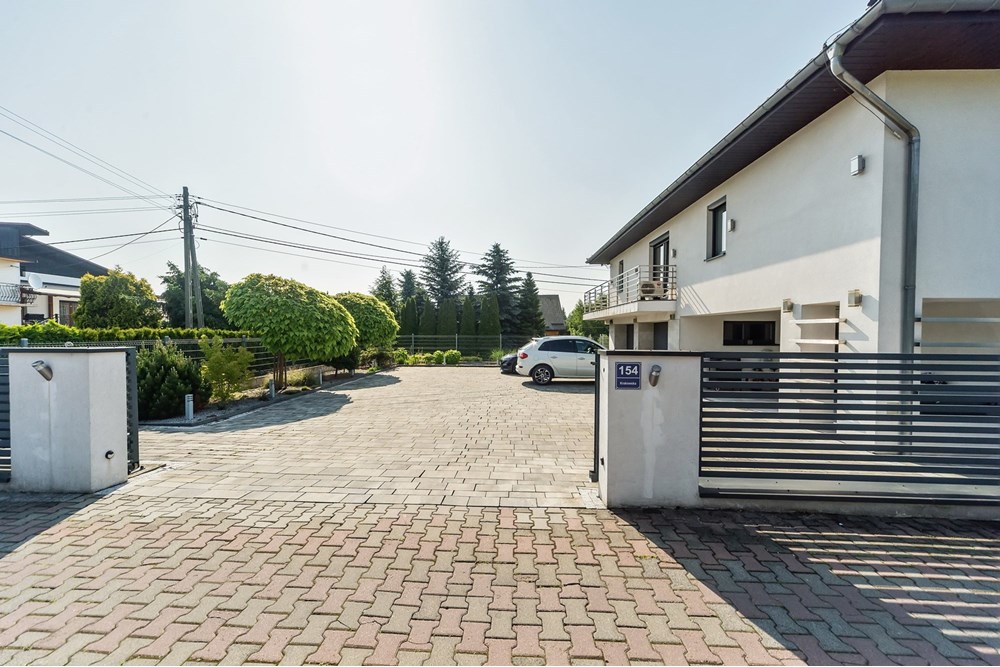 Rezydencja/Willa/Dworek - Sprzedaż - Klecza Dolna, Polska - KLECZA_0002M.jpg - 800061100-86