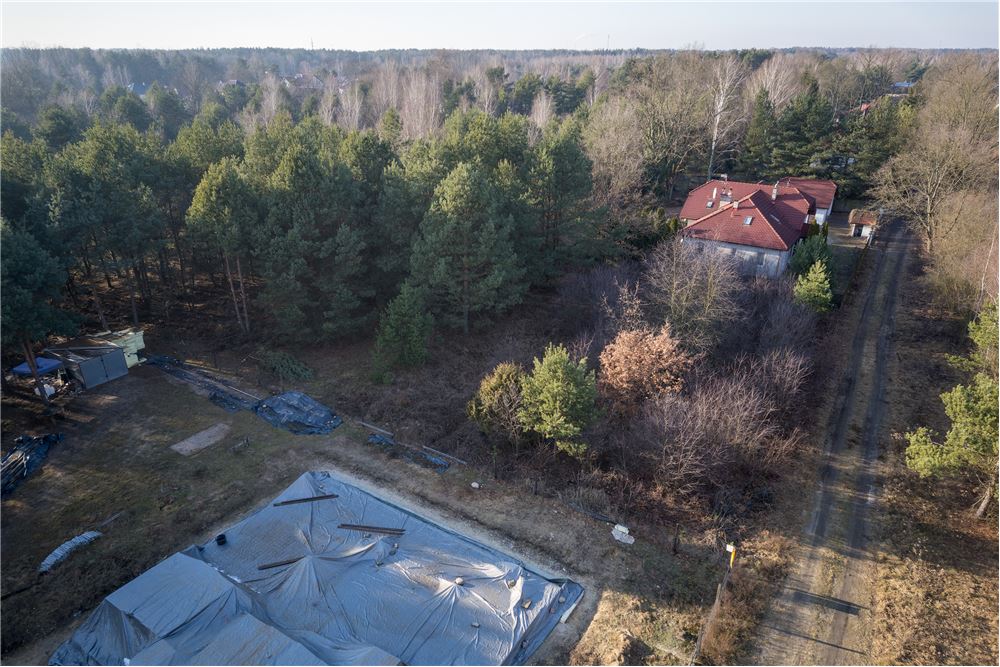 Działka budowlana - Sprzedaż - Warszawa, Polska - 24 - 810251028-60