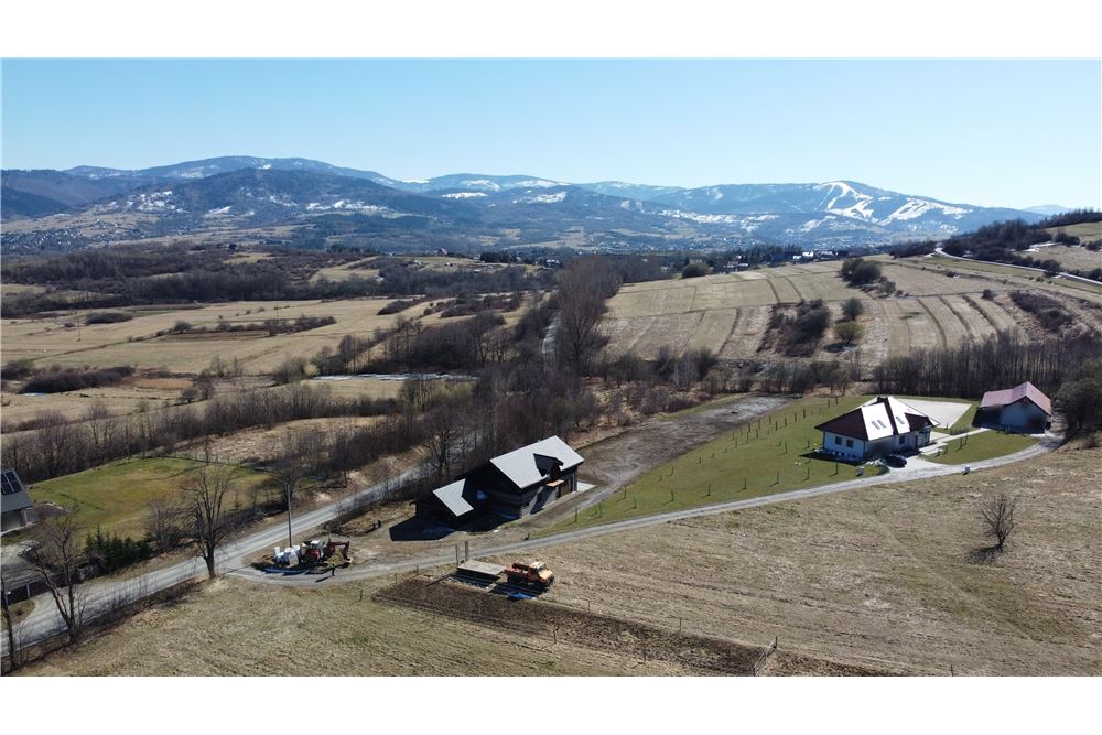 Dom wolnostojący - Sprzedaż - Radziechowy, Polska - 74 - 800061039-513