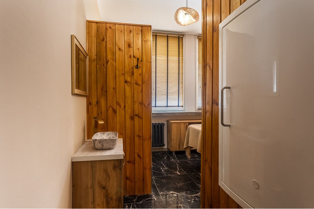 Lokal handlowy/usługowy - Sprzedaż - Łódź, Polska - Lokal-SPA-z-wyposazeniem-na-sprzedaz-Lodz-22.jpg - 470191039-136