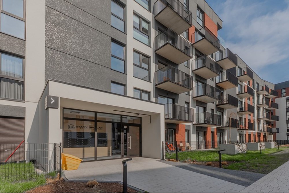 Mieszkanie - Sprzedaż - Bielsko-Biała, Polska - 1 (2).JPG - 470131026-157