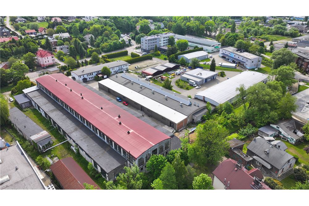Nieruchomość przemysłowa - Sprzedaż - Bielsko-Biała, Polska - 73 - 800061016-1292