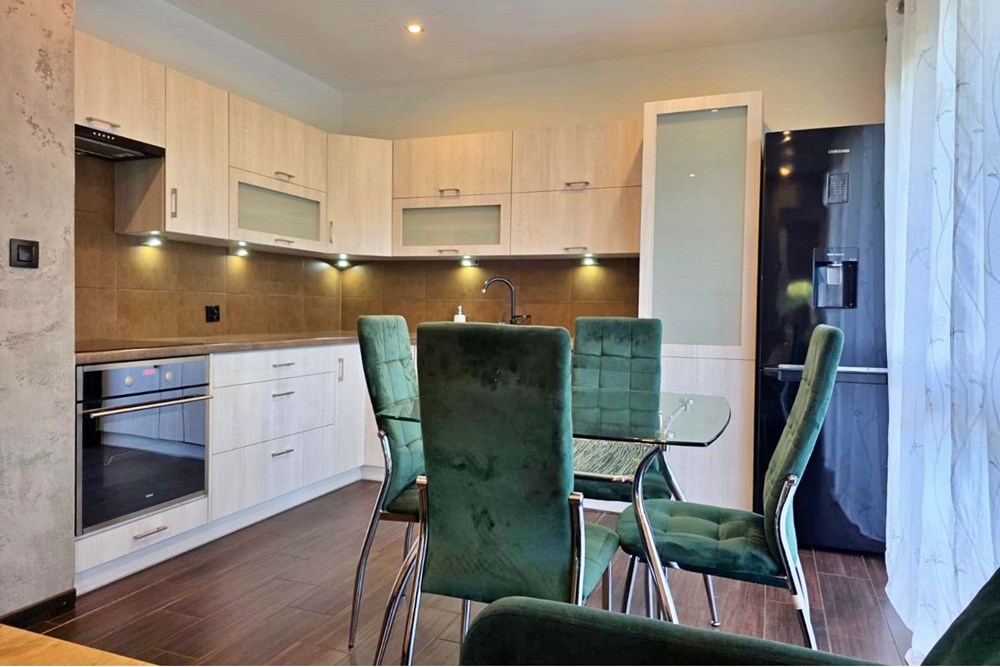 Mieszkanie na parterze - Sprzedaż - Bielsko-Biała, Polska - 4.jpg - 800061016-1271