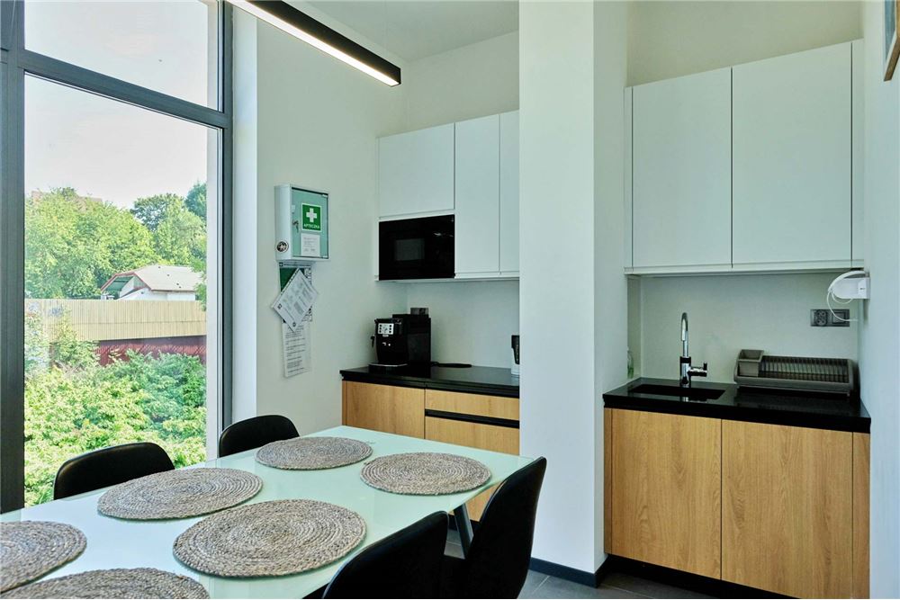 Lokal handlowy/usługowy - Sprzedaż - Cieszyn, Polska - 29 - 800061016-1278