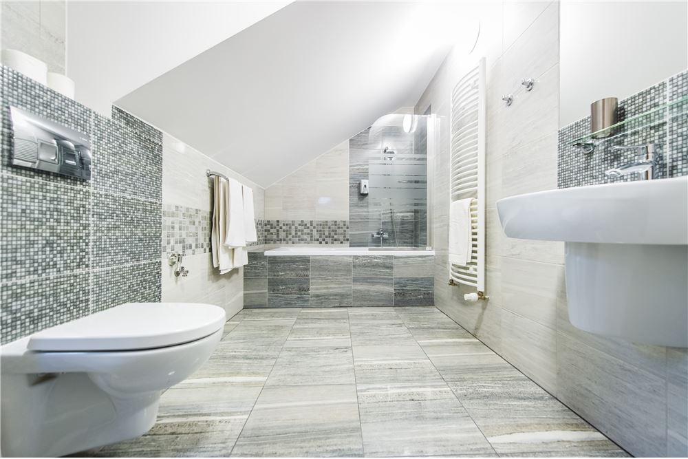 Dom wolnostojący - Sprzedaż - Korbielów, Polska - 140 - 800061076-401