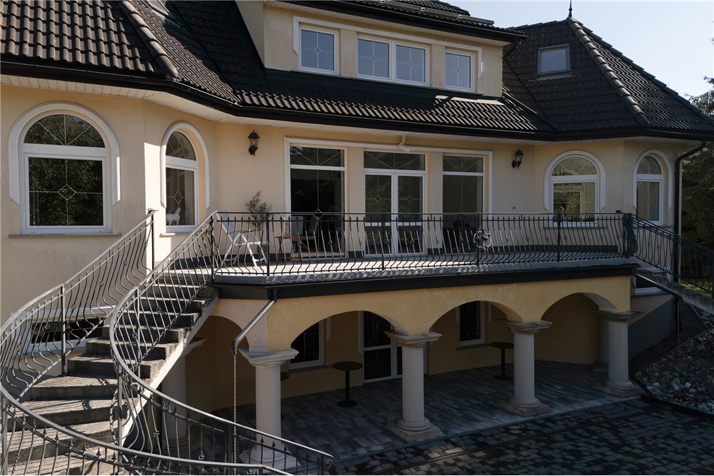 Dom wolnostojący - Sprzedaż - Tenczynek, Polska - 1 - 800241032-67