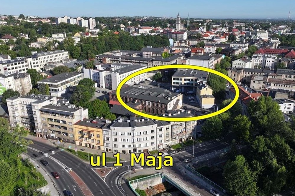 Lokal handlowy/usługowy - Wynajem - Bielsko-Biała, Polska - 1a.jpg - 800061016-1299