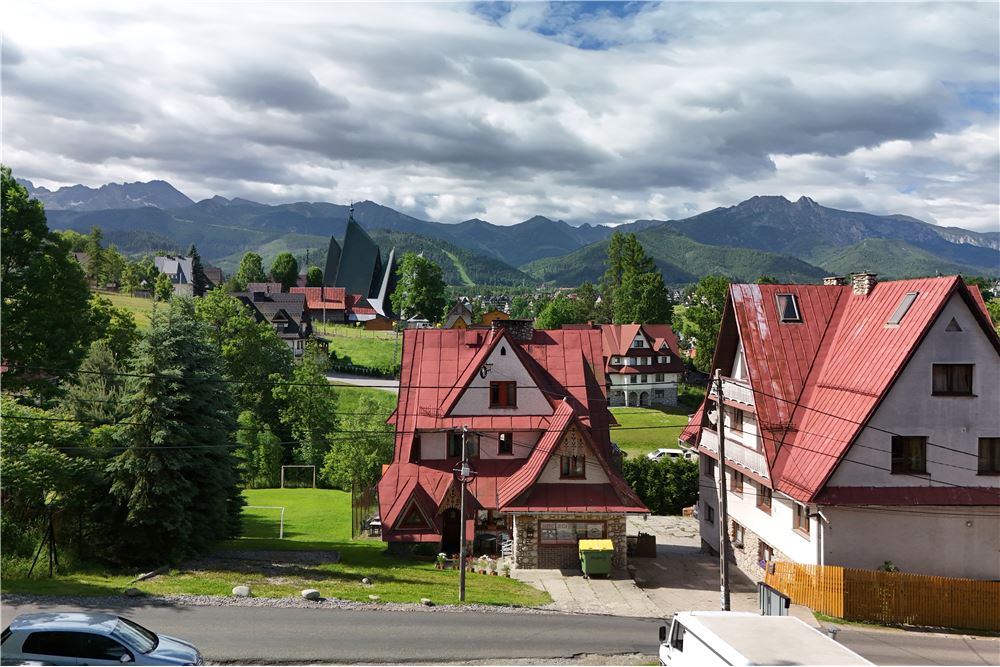 Dom wolnostojący - Sprzedaż - Zakopane, Polska - 84 - 800091040-90