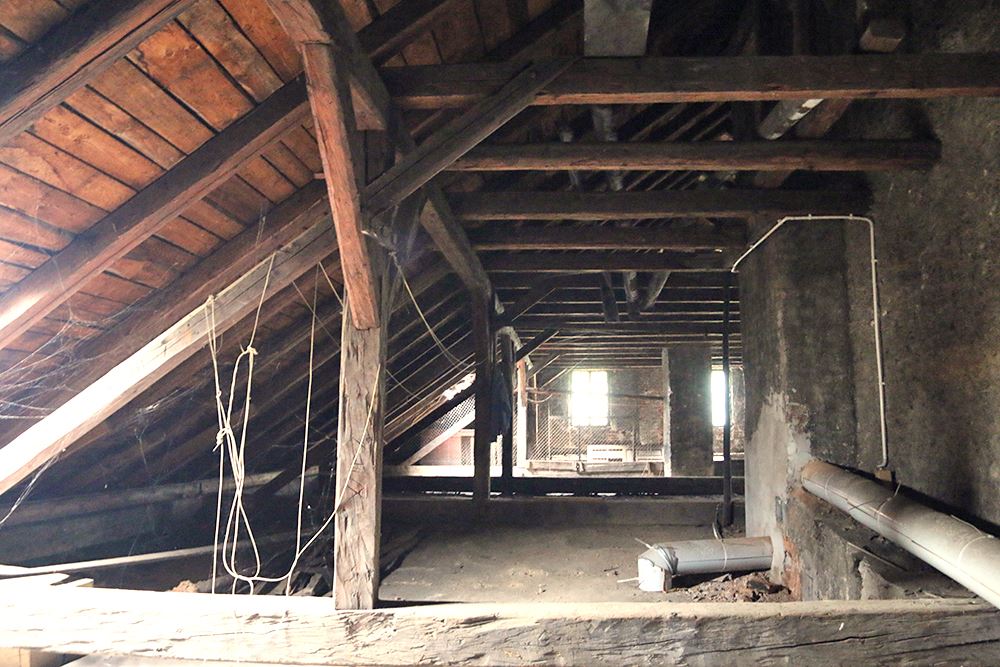 Kamienica - Sprzedaż - Cieszyn, Polska - 70 - 800041001-881