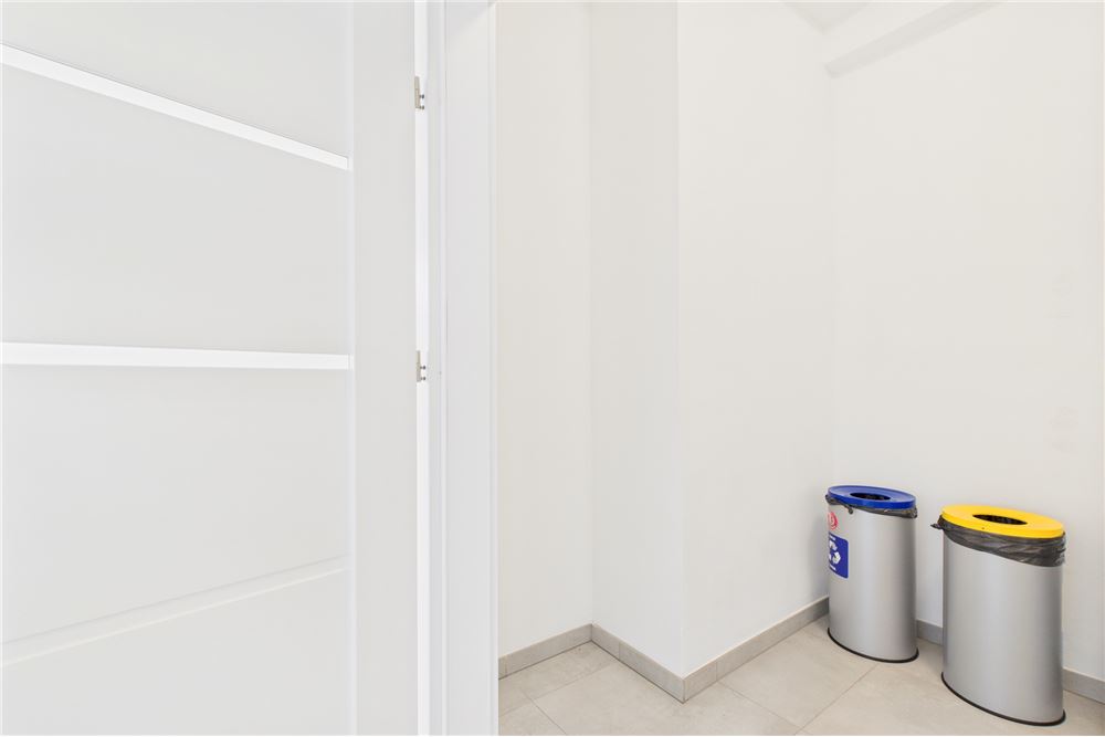 Biuro - Wynajem - Zabrze, Polska - 13 - 470291004-199