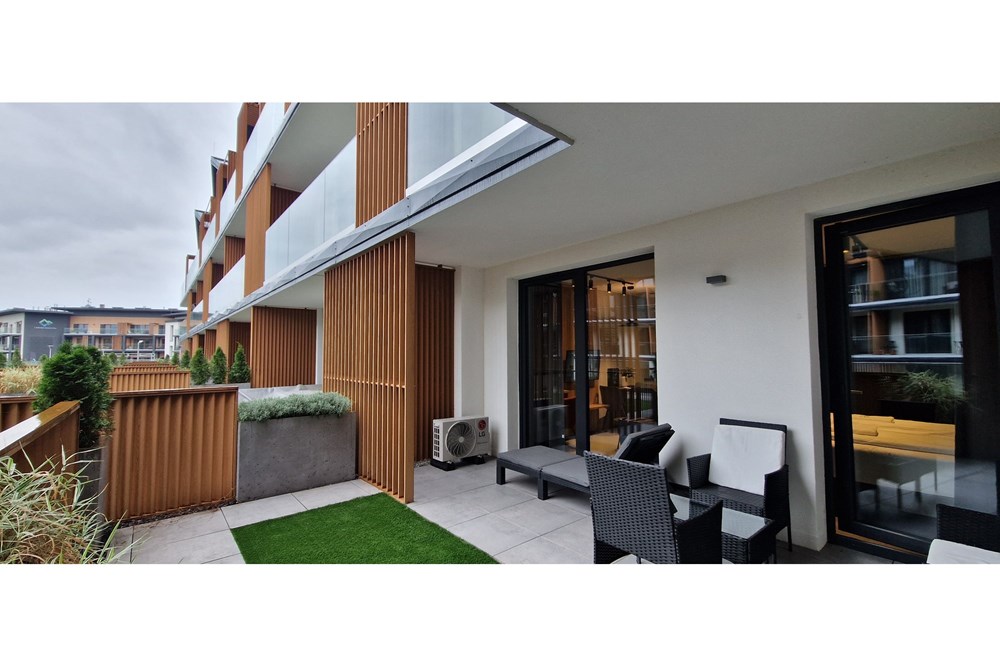 Nieruchomość inwestycyjna - Sprzedaż - Żywiec, Polska - 20250925_145659.jpeg - 470131058-376