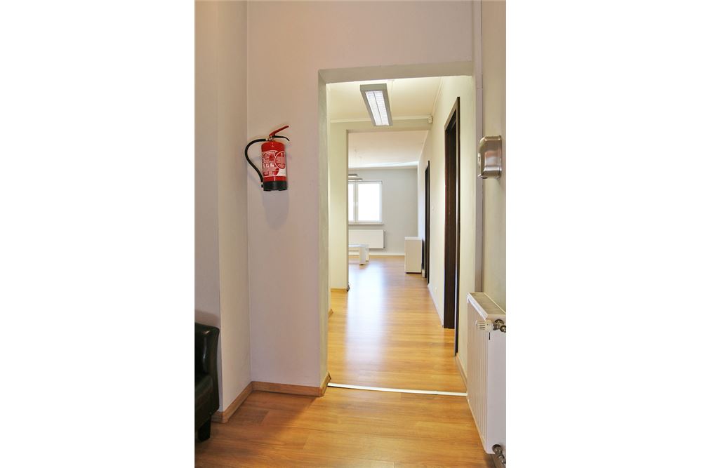 Magazyn - Sprzedaż - Chrzanów, Polska - 71 - 800041001-875