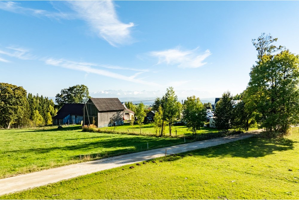 Działka budowlana - Sprzedaż - Nowy Targ, Polska - 20251004-DJI_0136-HDR.jpg - 800091040-99