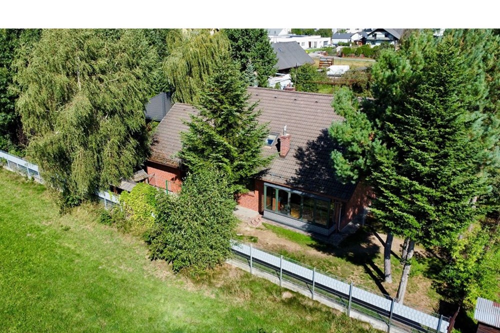 Dom jednorodzinny - Sprzedaż - Piasek, Polska - dji_fly_20250915_111612_89_1757927780962_photo_optimized.jpg - 800061028-545