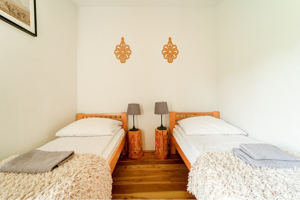 Mieszkanie - Sprzedaż - Kościelisko, Polska - 0016_apartament-zakopane.jpg - 470131113-353