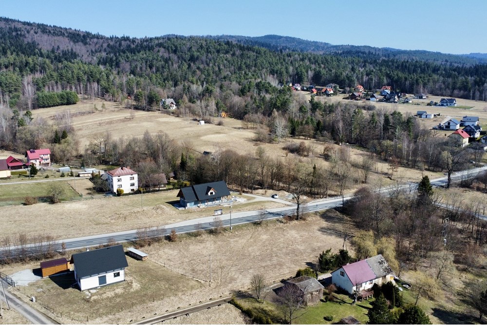 Działka budowlana - Sprzedaż - Gilowice, Polska - dji_fly_20250322_104326_339_1742636619717_photo_optimized.jpg - 800061130-12