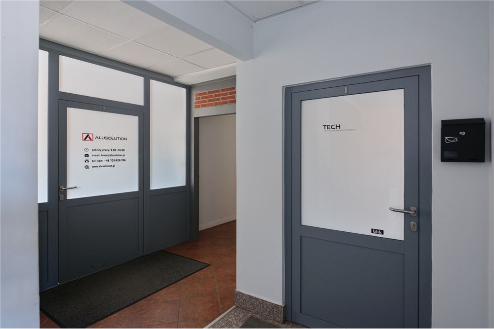 Nieruchomość przemysłowa - Sprzedaż - Bielsko-Biała, Polska - 44 - 800061016-1292