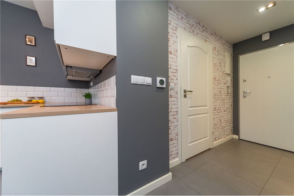 Kawalerka - Wynajem - Katowice, Polska - 5 - 800061057-194