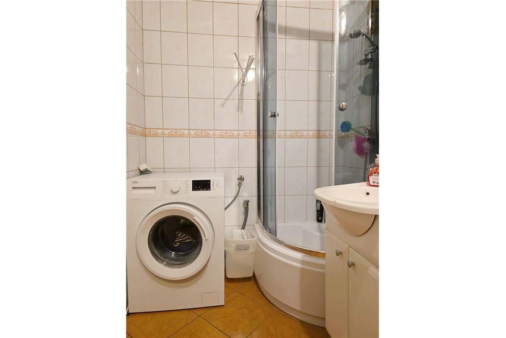 Mieszkanie - Sprzedaż - Bielsko-Biała, Polska - 26 - 800061016-1274