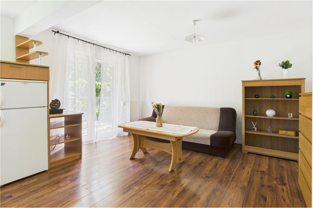 Mieszkanie - Sprzedaż - Kraków, Polska - 1 - 800241005-212