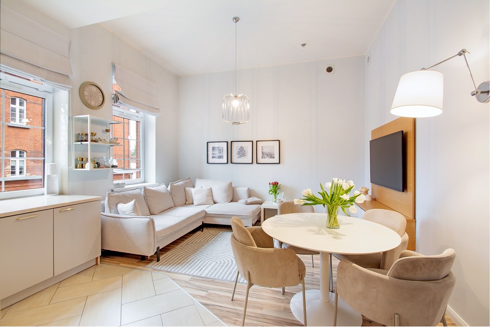 Mieszkanie - Sprzedaż - Kołobrzeg, Polska - DSC_0005.jpg - 790221005-48