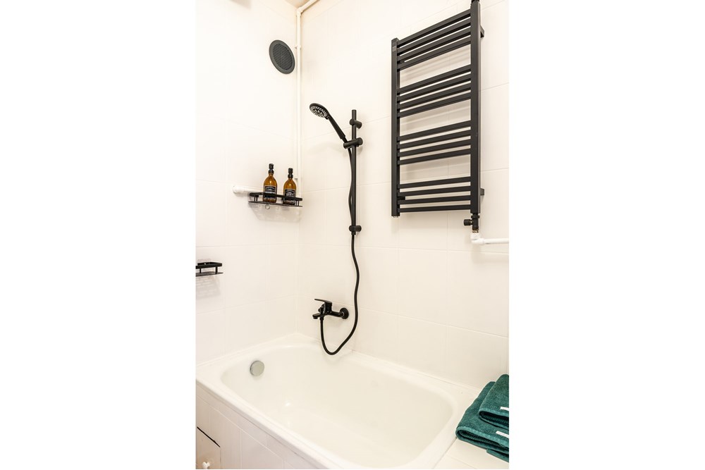 Mieszkanie - Sprzedaż - Dąbrowa Górnicza, Polska - 15. Łazienka 2.jpg - 800271023-20