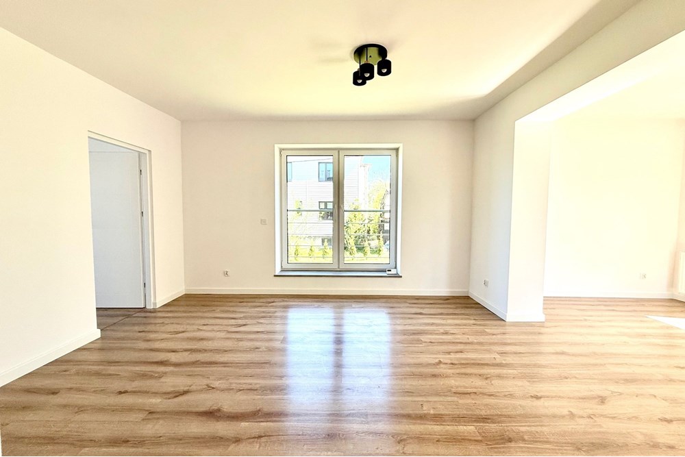 Dom wolnostojący - Sprzedaż - Jaworze, Polska - IMG_8451.jpg - 470131040-415