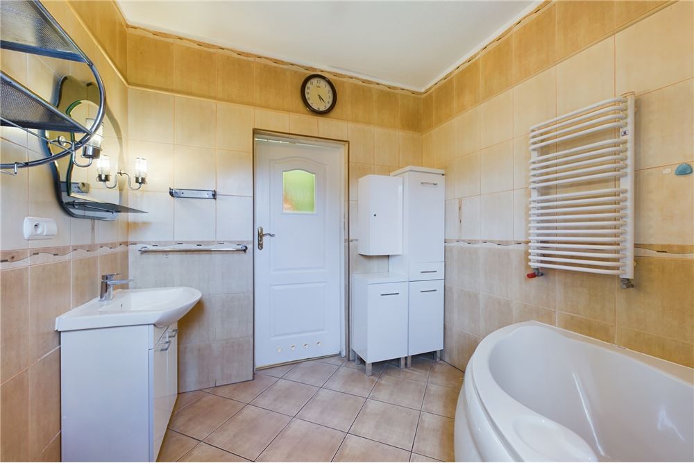 Dom wolnostojący - Sprzedaż - Konikowo, Polska - 25 - 470281003-65