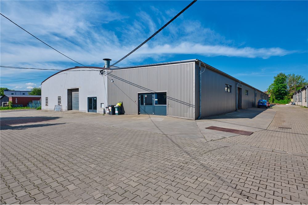 Nieruchomość przemysłowa - Sprzedaż - Bielsko-Biała, Polska - 2 - 800061016-1251