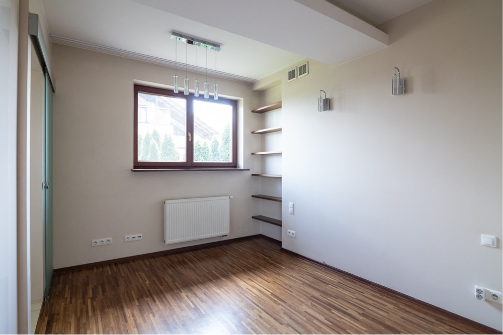 Mieszkanie - Sprzedaż - Józefosław, Polska - sypialnia.jpg - 810291001-9