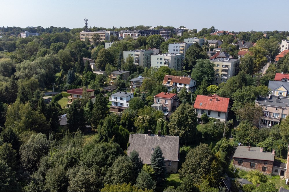 Dom wolnostojący - Sprzedaż - Bielsko-Biała, Polska - DJI_0203.jpg - 800061103-199