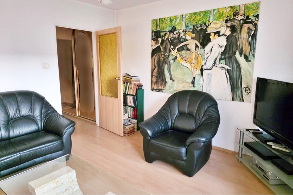 Mieszkanie - Sprzedaż - Bielsko-Biała, Polska - 1.jpeg - 800061016-1298