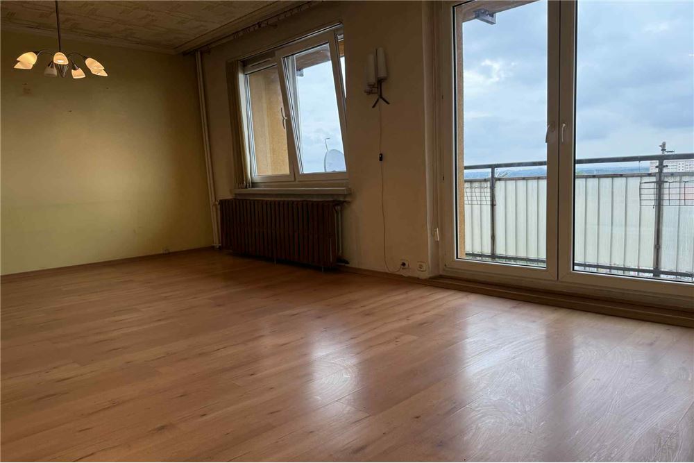 Mieszkanie - Sprzedaż - Tychy, Polska - 10 - 800041001-887