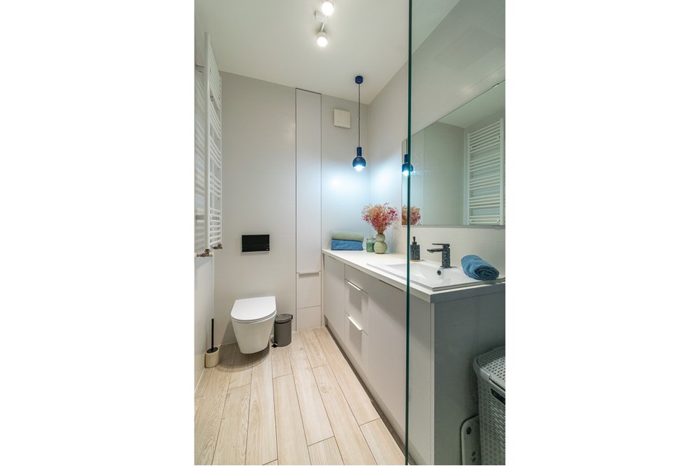 Mieszkanie - Sprzedaż - Łódź, Polska - Mieszkanie-na-sprzedaz-Lodz-1.jpg - 470191045-185