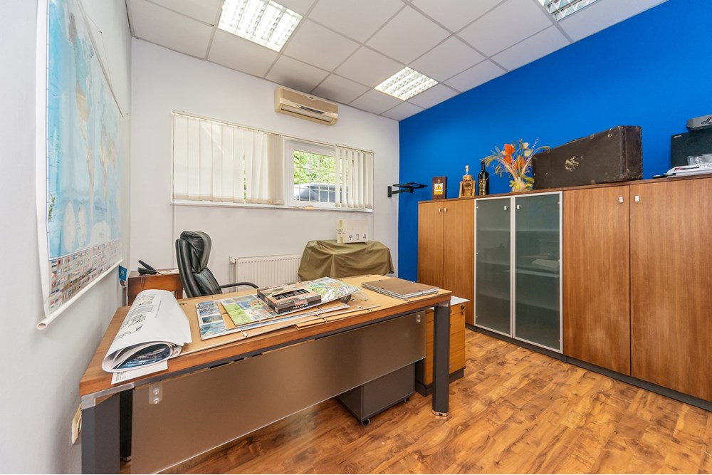 Nieruchomość przemysłowa - Sprzedaż - Bielsko-Biała, Polska - ZIBI_040D.jpg - 800061127-28