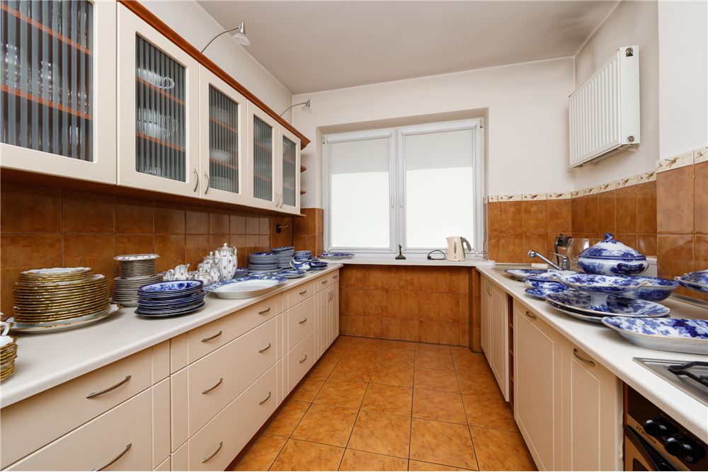 Dom wolnostojący - Sprzedaż - Konstancin-Jeziorna, Polska - 5 - 810291002-123