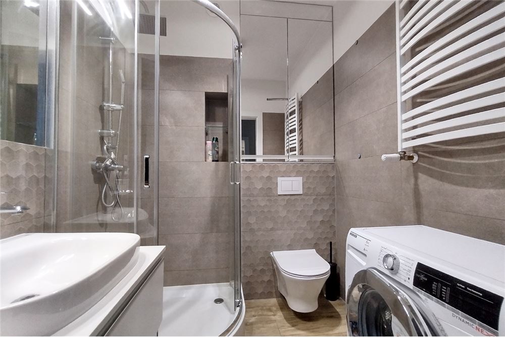 Mieszkanie - Sprzedaż - Łódź, Polska - 4 - 470191039-141