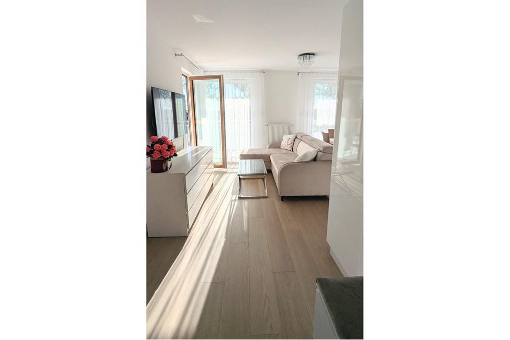 Mieszkanie - Wynajem - Kołobrzeg, Polska - PXL_20250425_153100933~2.jpg - 790221005-50