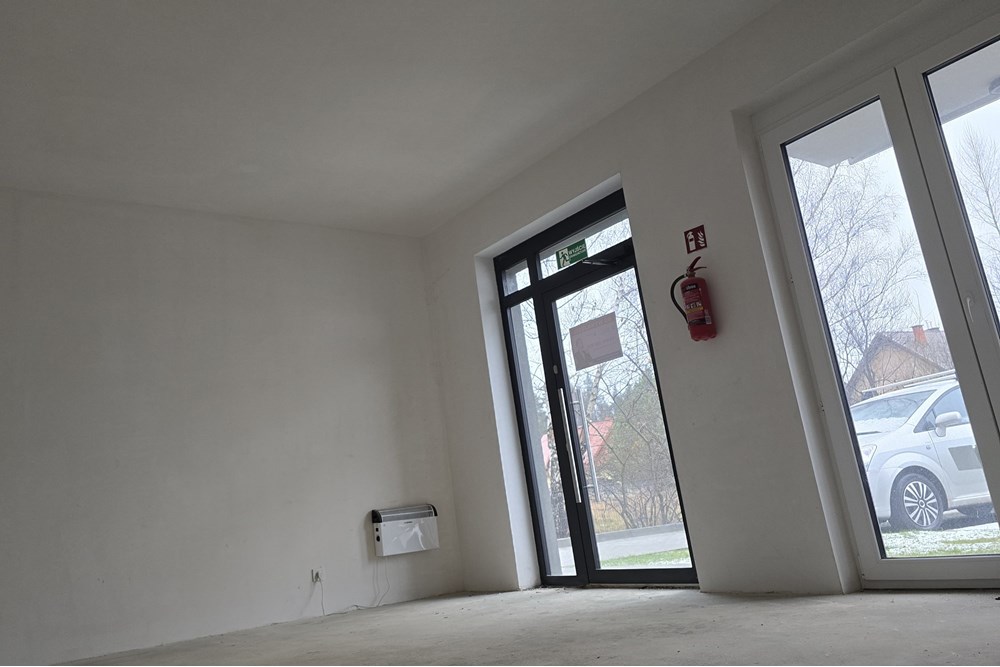 Lokal handlowy/usługowy - Sprzedaż - Nowy Targ, Polska - 20241129_133052.jpg - 800091054-46