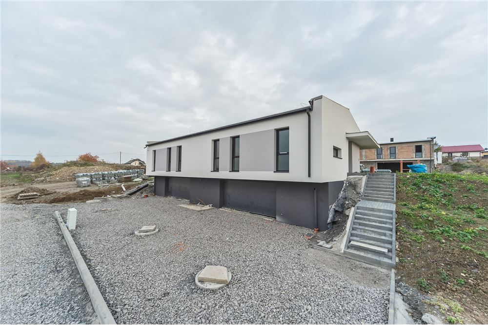 Dom jednorodzinny - Sprzedaż - Bielsko-Biała, Polska - 8 - 800061076-456