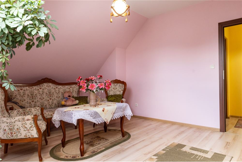 Dom wolnostojący - Sprzedaż - Bielsko-Biała, Polska - 23 - 800061090-231