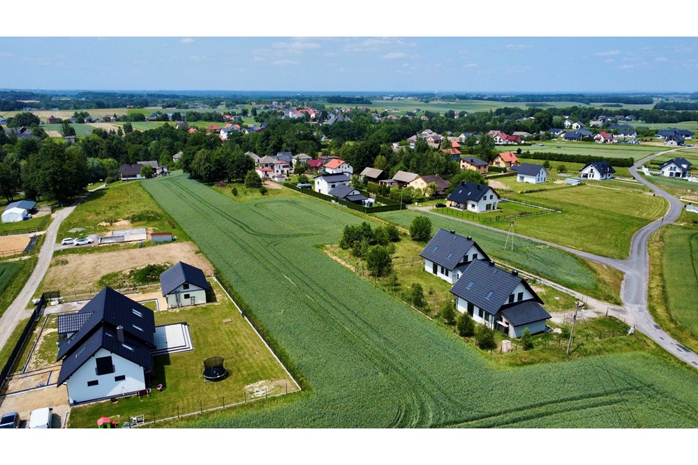 Działka budowlana - Sprzedaż - Witkowice, Polska - dji_fly_20250612_122018_588_1750154556202_photo_optimized.jpg - 800061127-16