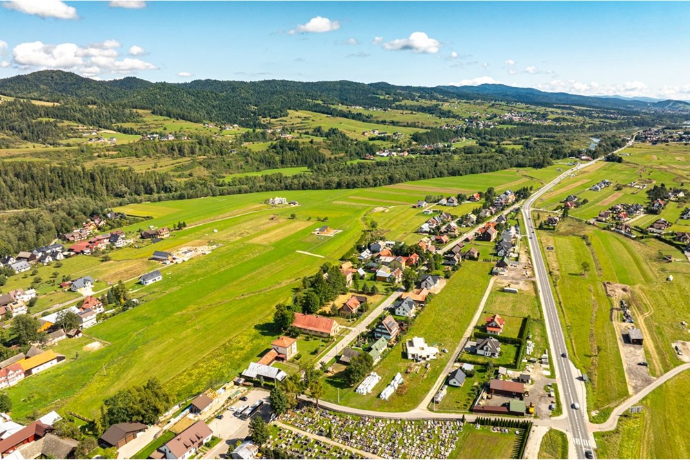 Działka budowlana - Sprzedaż - Harklowa, Polska - 20250912-DJI_0552-HDR.jpg - 800091040-97