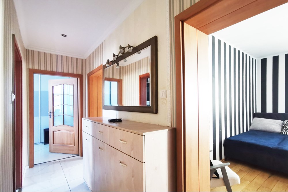 Mieszkanie - Sprzedaż - Białogard, Polska - IMG_20250730_094636 kopia.jpg - 790221012-25