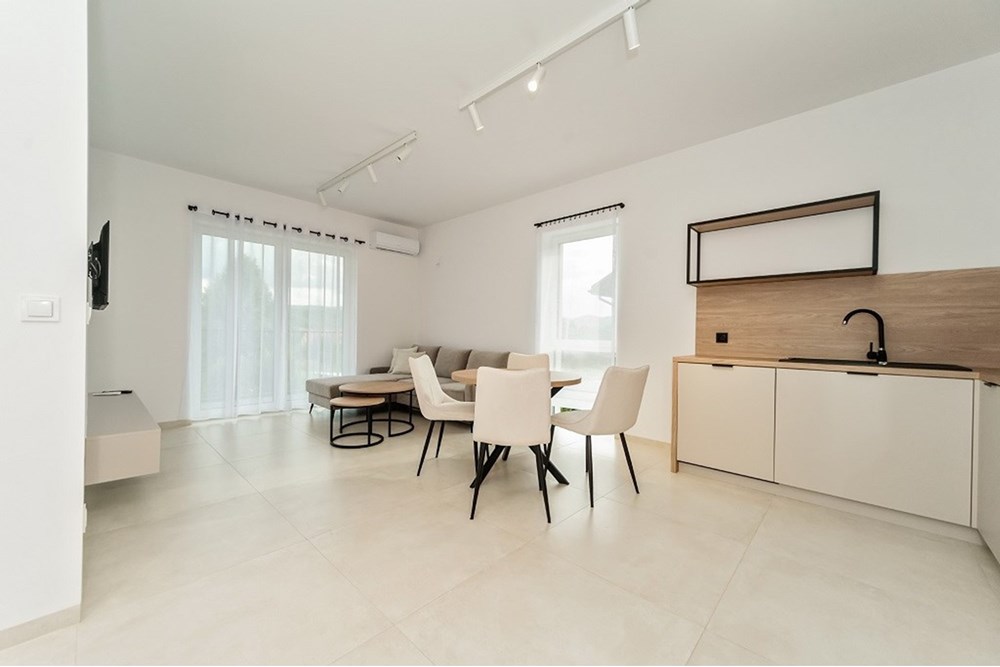 Mieszkanie - Sprzedaż - Wadowice, Polska - 8.jpg - 470131026-164