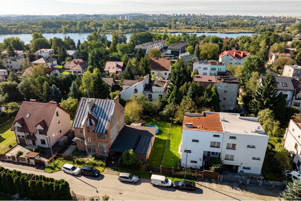 Działka budowlana - Sprzedaż - Kraków, Polska - 20250927-DJI_0632-HDR.jpg - 800241005-214