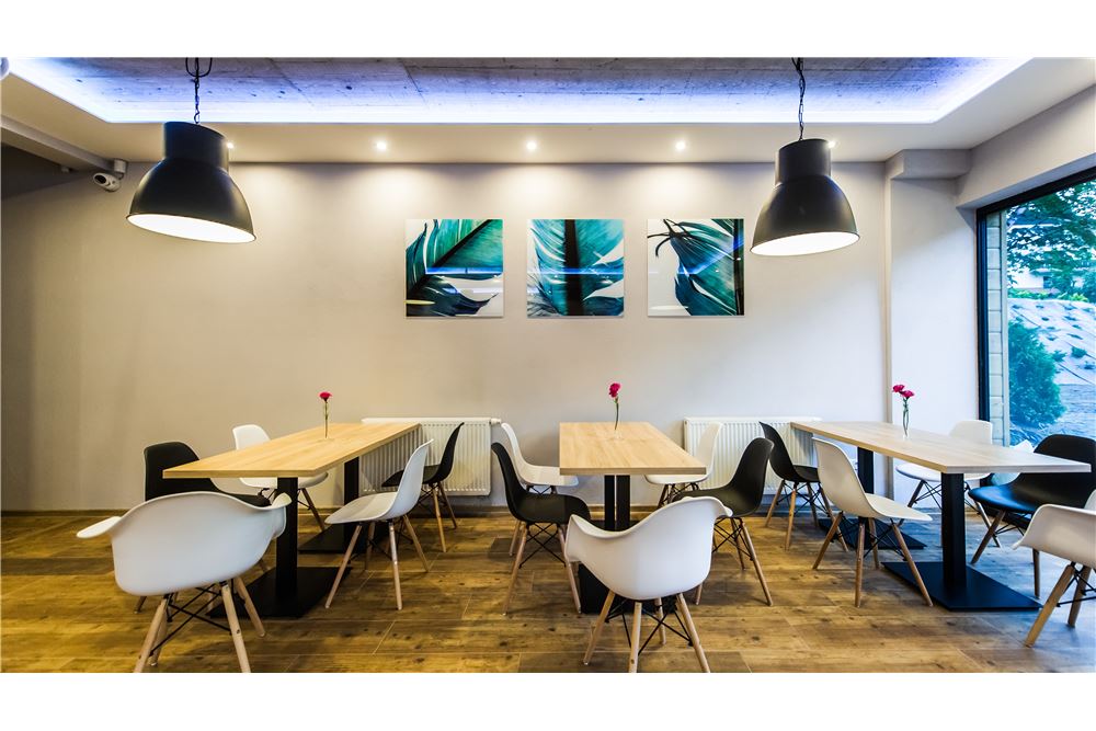 Dom wolnostojący - Sprzedaż - Korbielów, Polska - 37 - 800061076-401