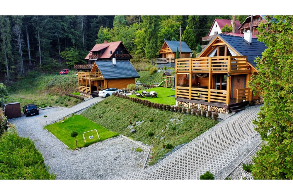 Zakwaterowanie - Sprzedaż - Międzybrodzie Bialskie, Polska - dji_fly_20251003_114822_154_1759740897156_photo_optimized.jpeg - 800061098-170